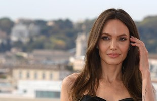 Angelina Jolie: Završila bih na dnu da nisam dobila djecu