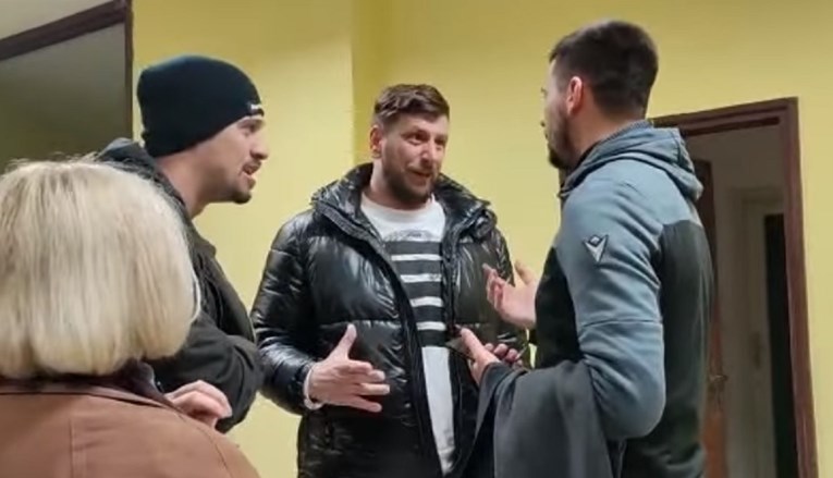VIDEO Ivošević izviždan u Splitu, žestoko raspravljao s građanima