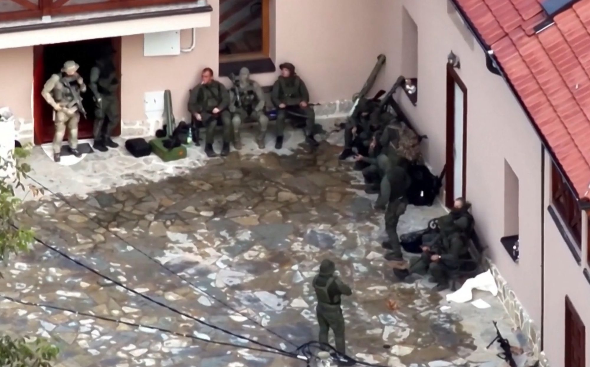 Pobunjeni Srbi upali na Kosovo, poginule četiri osobe. Dvojica dobila doživotne