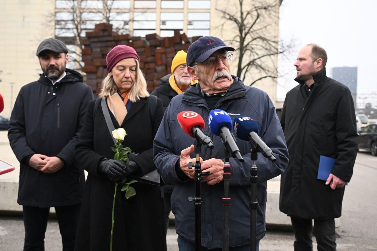 Šefica Documente: Veliki je problem što se Plenković išao pokloniti Thompsonu