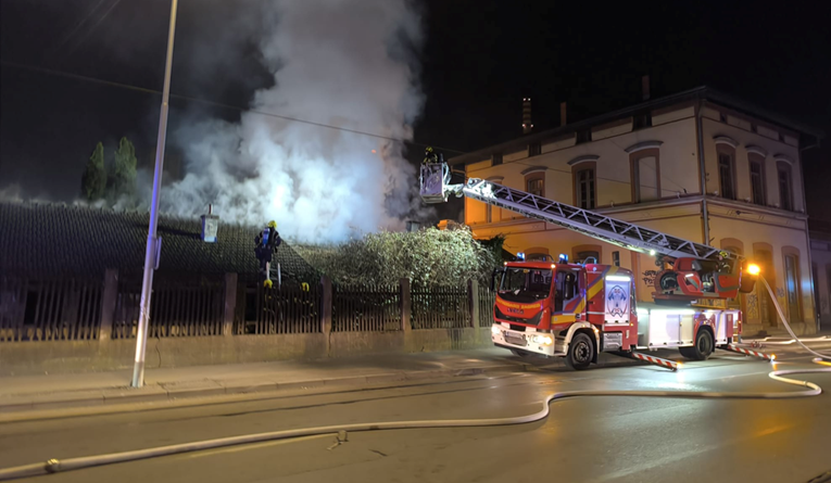 FOTO Gorio objekt kod Zapadnog kolodvora u Zagrebu