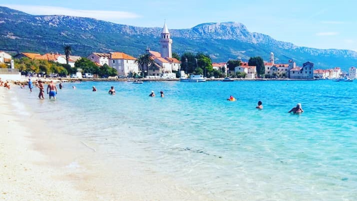 Žena preko Facebooka traži prsten s dna kaštelanskog mora: "Skliza mu je..."
