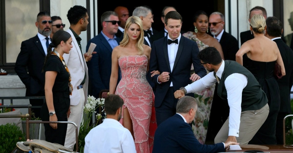 Ivanka Trump blistala u ružičastom na vjenčanju Lauren Sánchez i Jeffa Bezosa