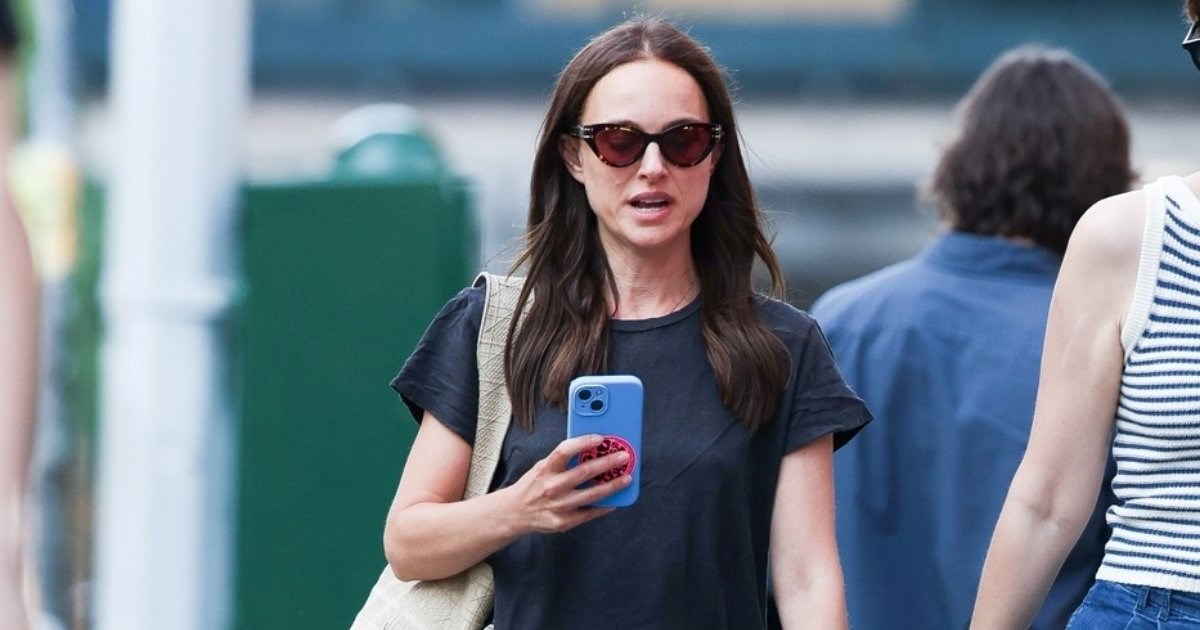 Traper hlačice i Hoka tenisice? Da, ako pitate Natalie Portman