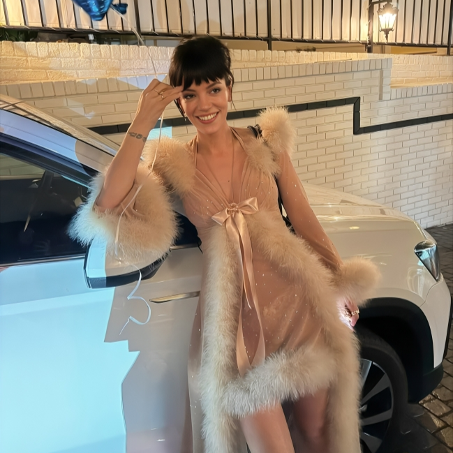 Pjevačica Lily Allen izbačena s aplikacije za spojeve