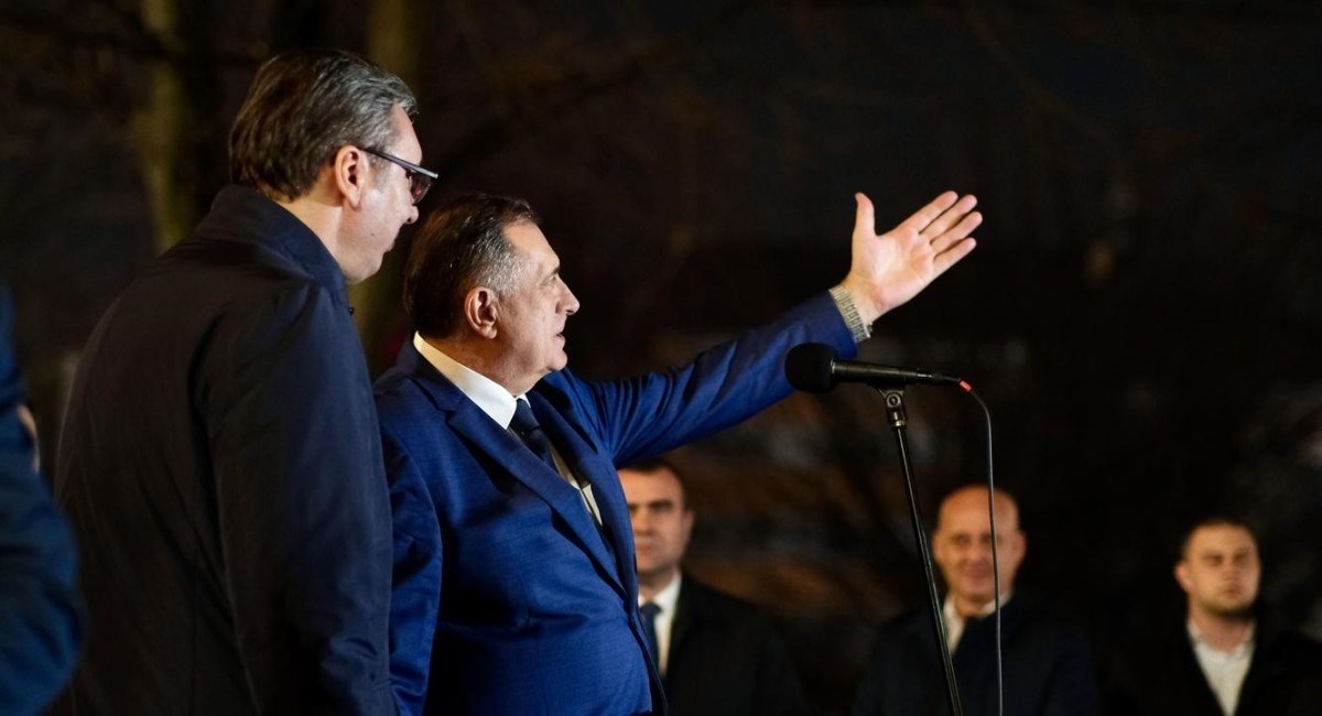 Dodik osuđen na godinu dana zatvora. Vučić stigao u Banju Luku, reagirala Rusija