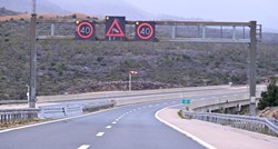 Vjetar ograničava promet na A1, neke ceste u Dalmaciji zatvorene za I. skupinu vozila