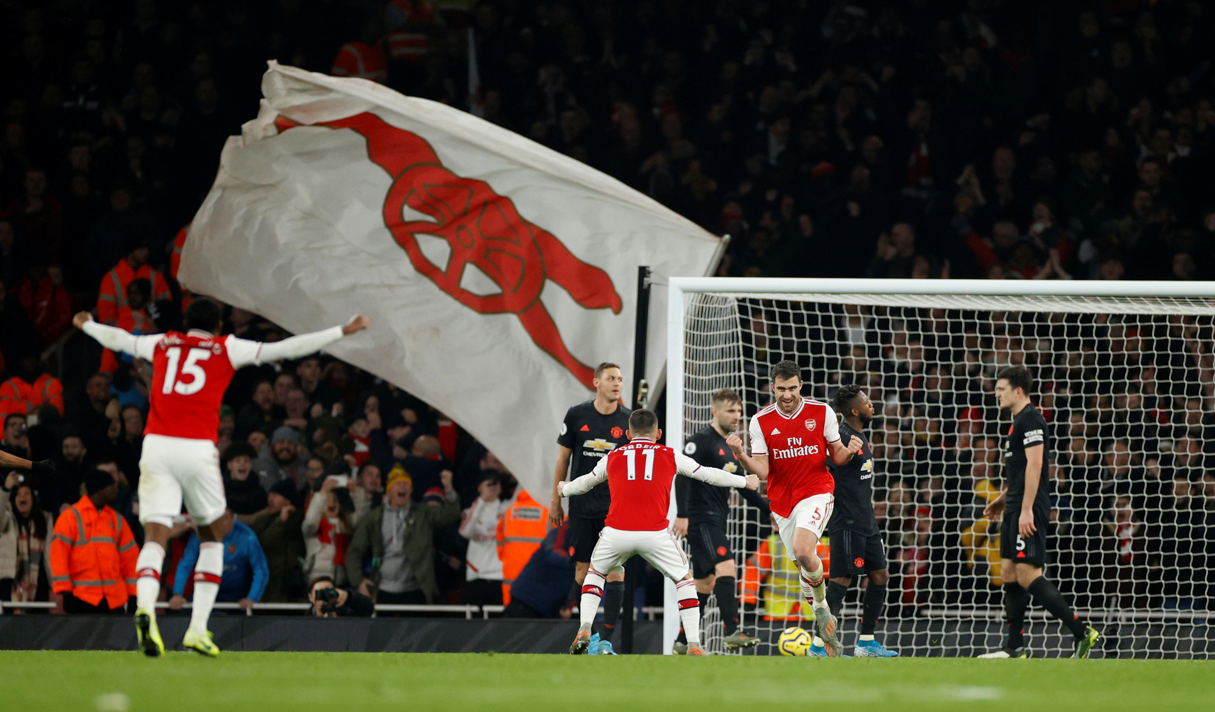 ARSENAL - MANCHESTER UNITED 2:0 Pepe i Sokratis za pobjedu i prekid crnog niza