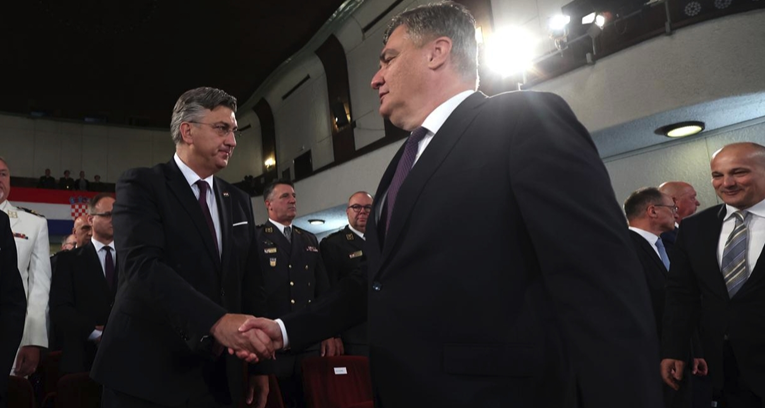 FOTO Novo rukovanje Plenkovića i Milanovića