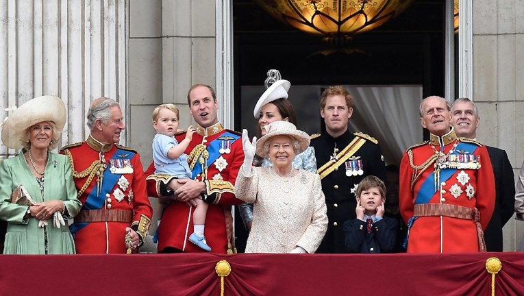 Zašto muž kraljice Elizabete nije kralj, a Kate Middleton će biti kraljica?