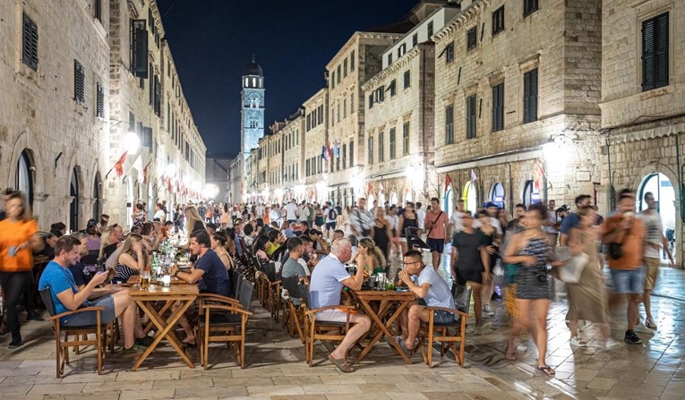 Objavljeni detaljni podaci o turističkoj sezoni. Evo usporedbe s rekordnom 2019.