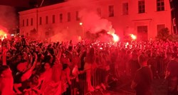 VIDEO Tisuće navijača u Mostaru slave prvi trofej Veleža nakon 36 godina