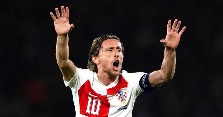 Britanci: Gospodin Modrić ne kmeči poput Ronalda, nego se bori za svoju Hrvatsku