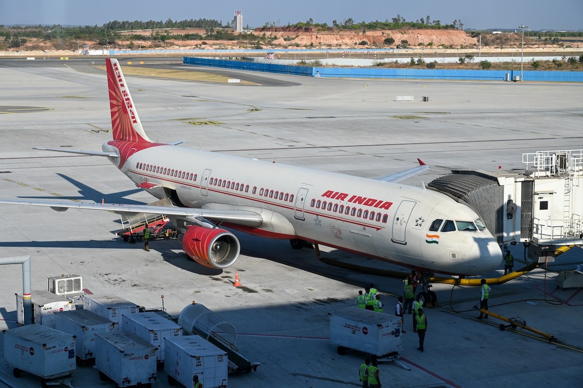 Air India: Molimo putnike da ne bacaju odjeću i vrećice u zahode