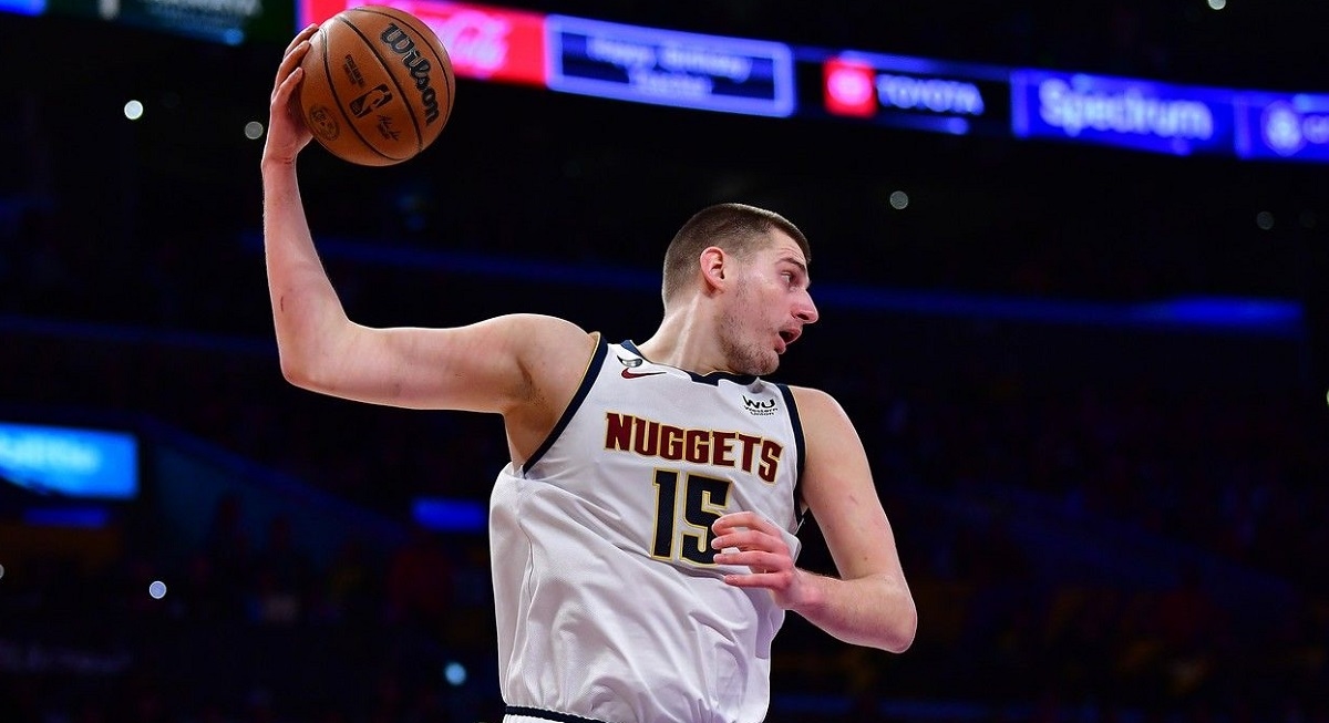 Jokić opet zabio 40 poena, već je sad premašio svoju zadnju MVP sezonu