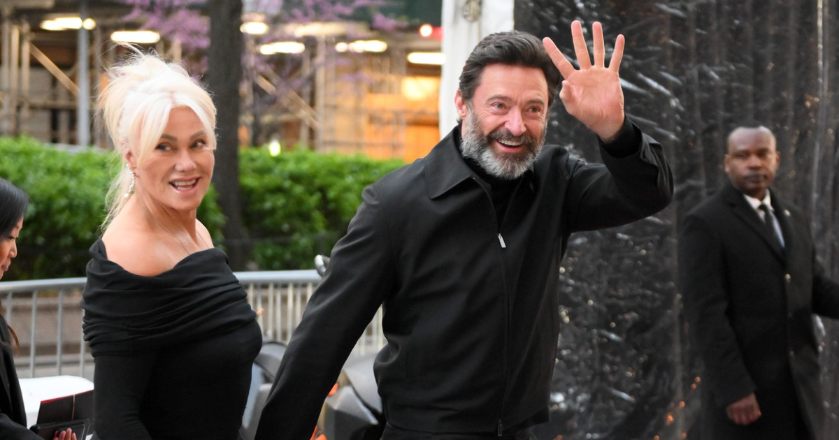Hugh Jackman s 13 godina starijom suprugom ukrao pažnju na premijeri filma Ghosted