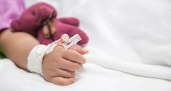 Mama objavila fotografije kćeri kako bi upozorila na opasnost odvajanja posteljice