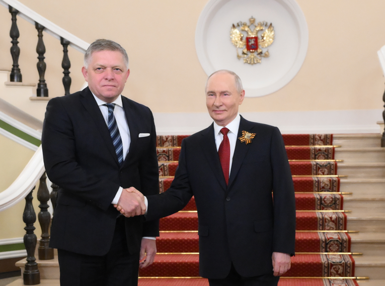 Fico: Zelenski bi trebao nazvati Putina