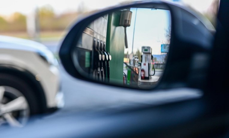 Nove cijene goriva: Benzin dosta poskupljuje, dizel malo jeftiniji