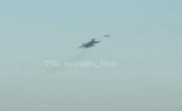 VIDEO Ukrajinski pilot izveo "poljubac smrti". Srušio ruski dron bez ispaljenog metka