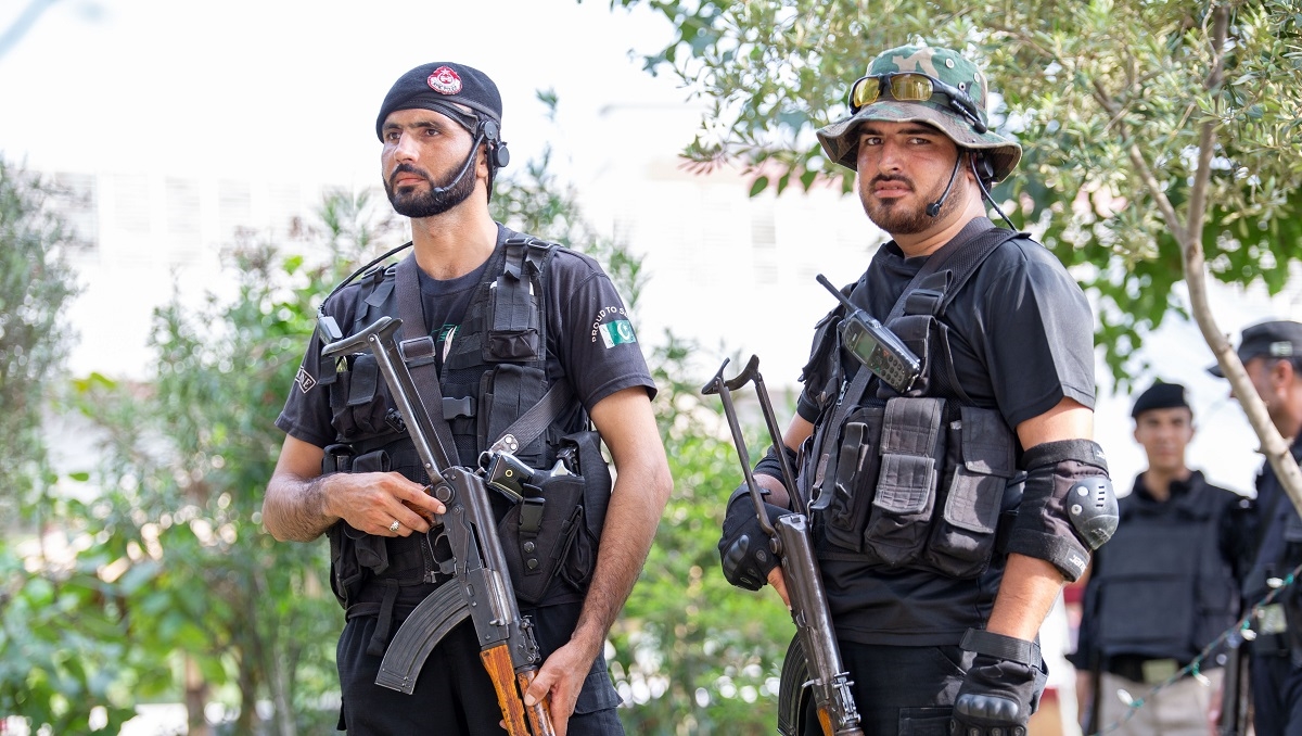 Naoružani napadači upali u školu u Pakistanu i ubili šest ljudi