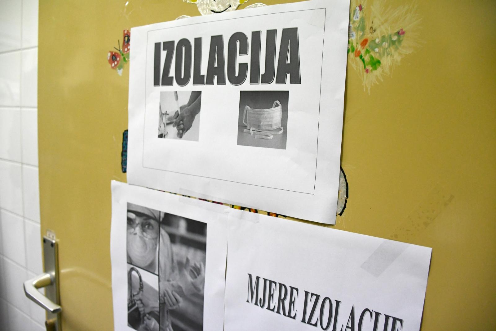 U Koprivničko-križevačkoj županiji pozitivni novorođenče i otac