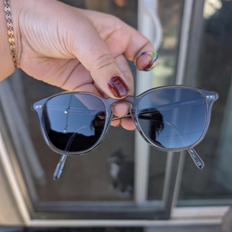 Nevjerojatna sreća: Ulovila dizajnerske naočale za manje od 3 eura