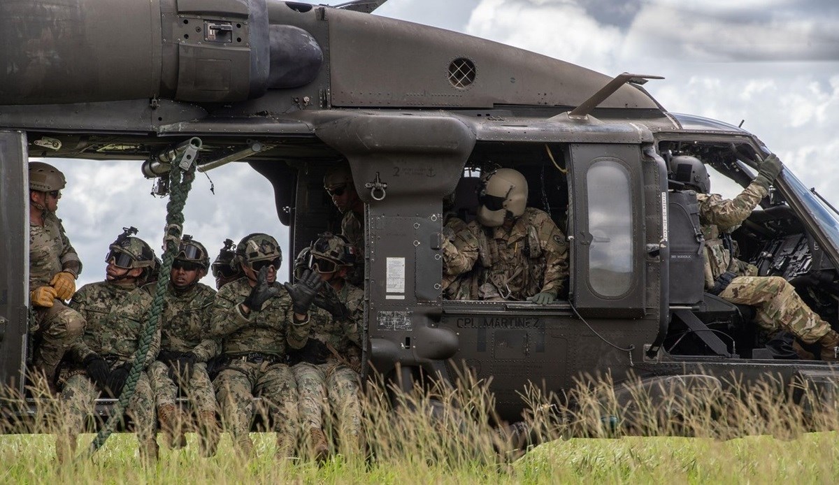 Nestao helikopter s vojnim dužnosnicima Gvajane blizu granice s Venezuelom