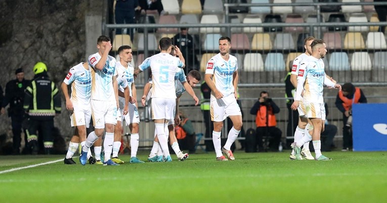 RIJEKA - SLAVEN 2:0 Rijeka završila polusezonu na prvom mjestu bez poraza