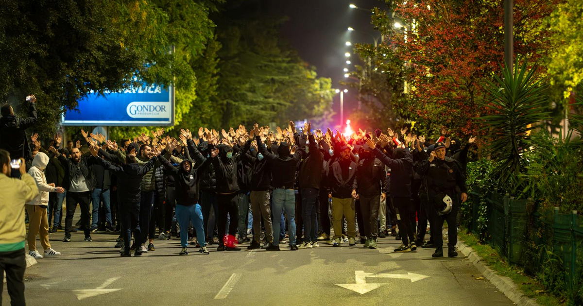 Skoro 9000 Turaka u zadnjih par tjedana napustilo Crnu Goru
