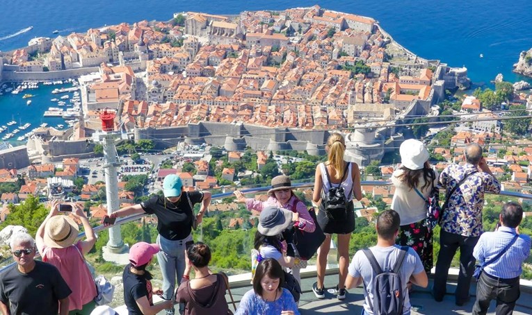 Dubrovnik imao tri milijuna noćenja dva tjedna ranije nego lani