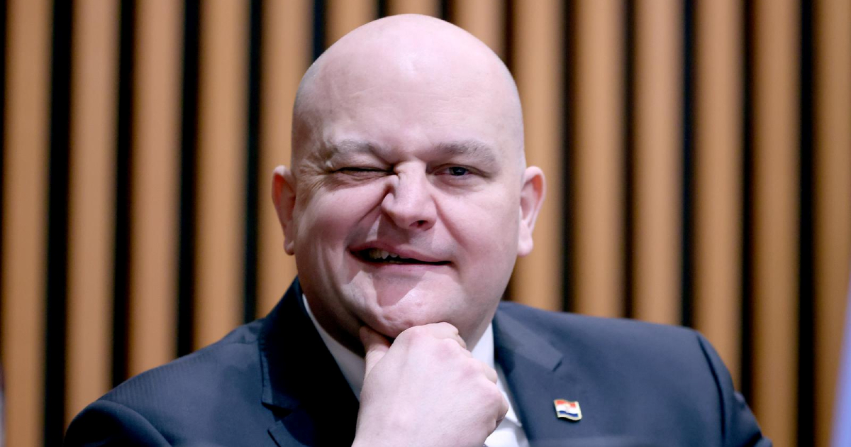 DP-ov ministar: Ukidamo benzinski turizam