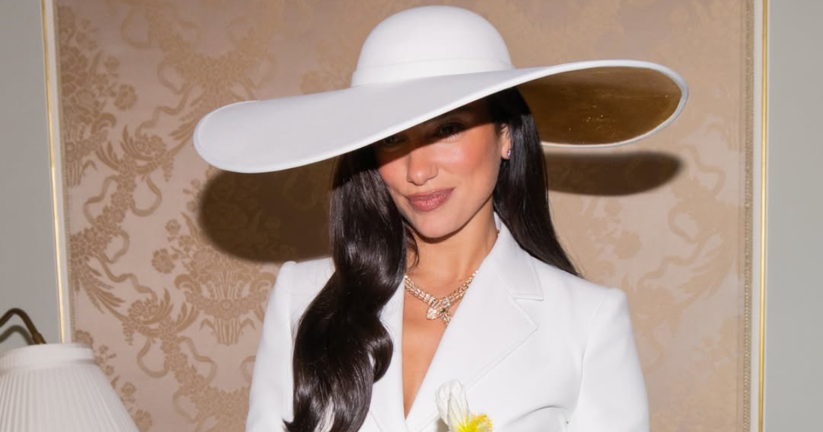 Dua Lipa objavila fotke s vjenčanja, mladenke će kopirati njezin look