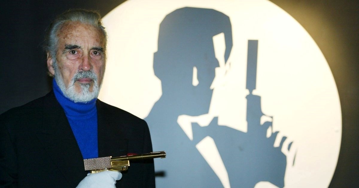 Proslavio se ulogama zlikovaca, mnogi vjeruju da je bio inspiracija za Jamesa Bonda