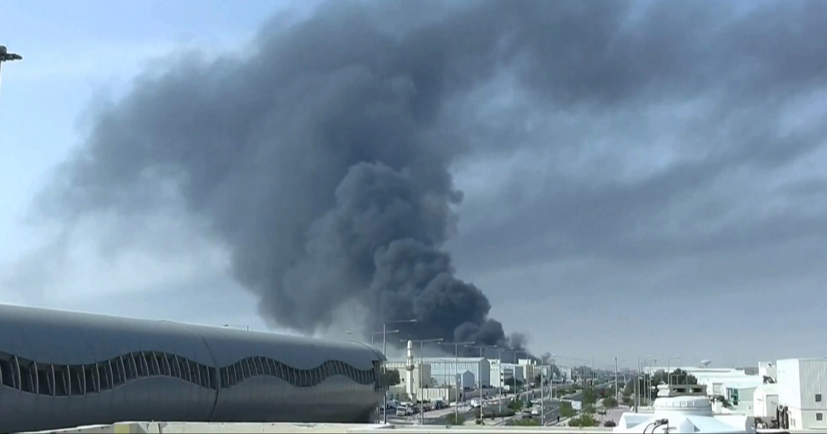 VIDEO Dim se uzdiže iznad američke vojne baze u Iraku nakon eksplozija