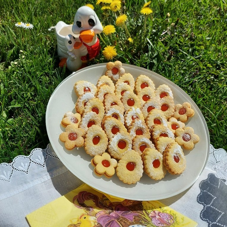 Omiljeni kolačići u uskrsnom izdanju su nešto najbolje što smo danas vidjeli