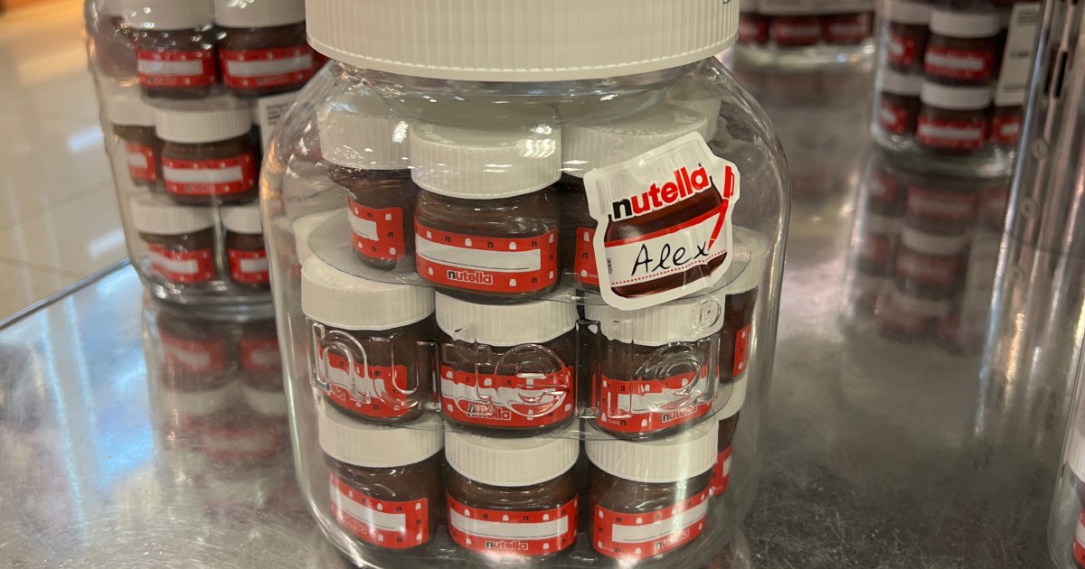 U Mülleru smo pronašli veliku staklenku punu mini Nutella. Evo cijene