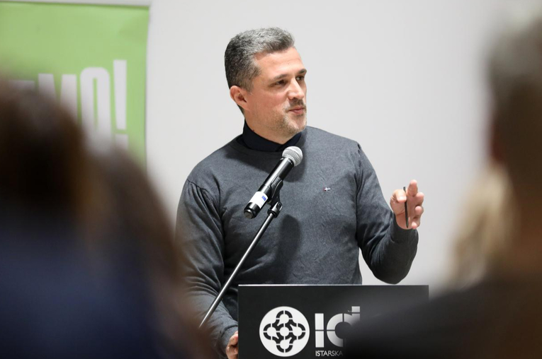 Plenković usporedio prosvjed zbog otpada s onima u Srbiji. Sociolog: Zatečen sam