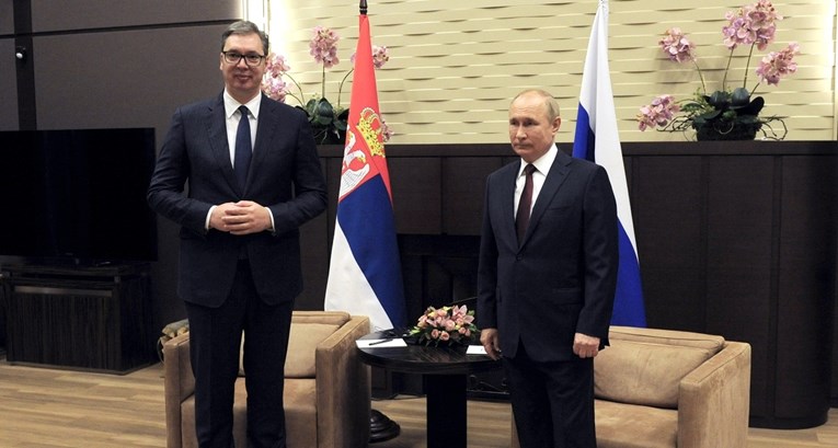 Putin: Redovito razgovaram s Vučićem, cijenimo ovo što Srbija radi