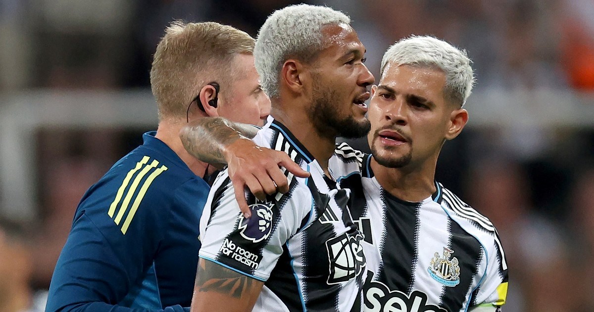 Drama na letu za Južnu Koreju. Zvijezde Newcastlea nakon 12 sati sletjele u Amsterdam