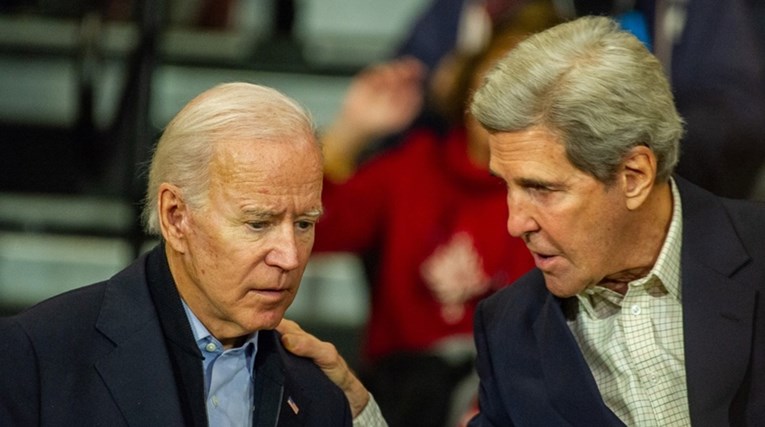 Američki onkolog: Rak kod Bidena se nije mogao brzo razviti, imao ga je mnogo ranije