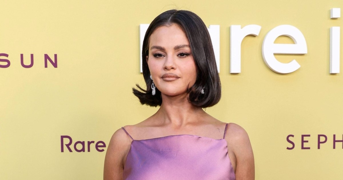 Jelly Chrome nokti: Jesenski trend koji je proslavila Selena Gomez