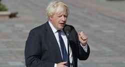 Johnson: Rusija provodi kulturni vandalizam u Ukrajini