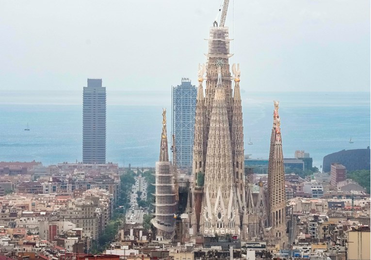 Sagrada Familia službeno postala najviša crkva na svijetu