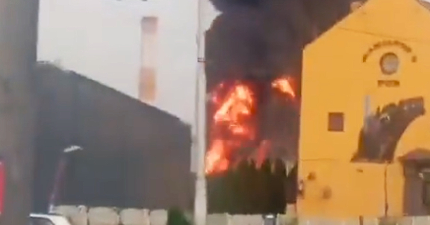 VIDEO Novi ukrajinski napad. Gori tvornica ključna za rusku energetiku