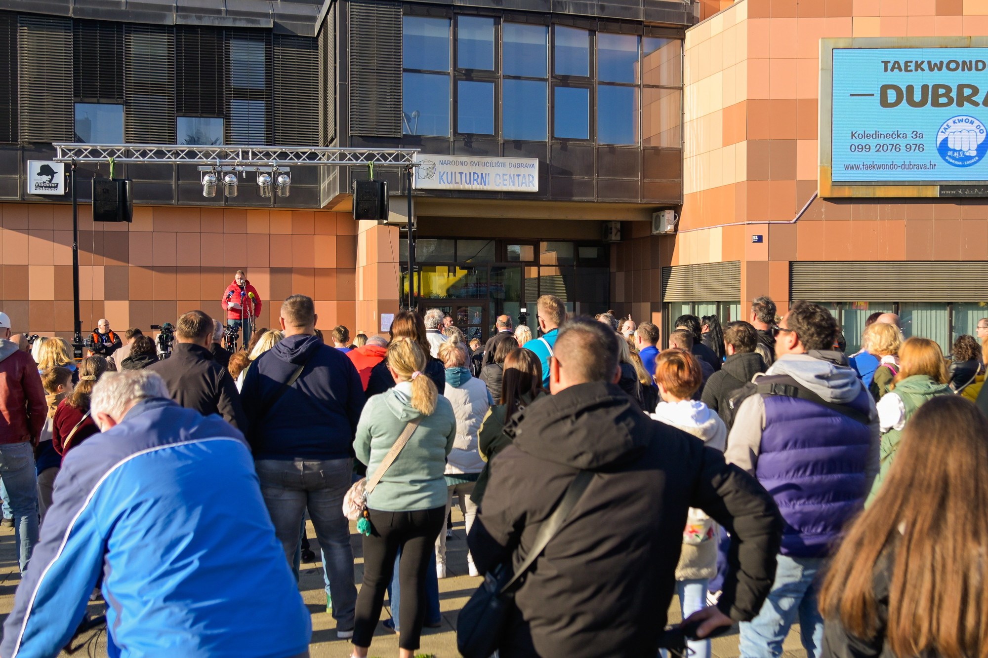 Održan prosvjed u Dubravi. "Dogodio se novi incident"