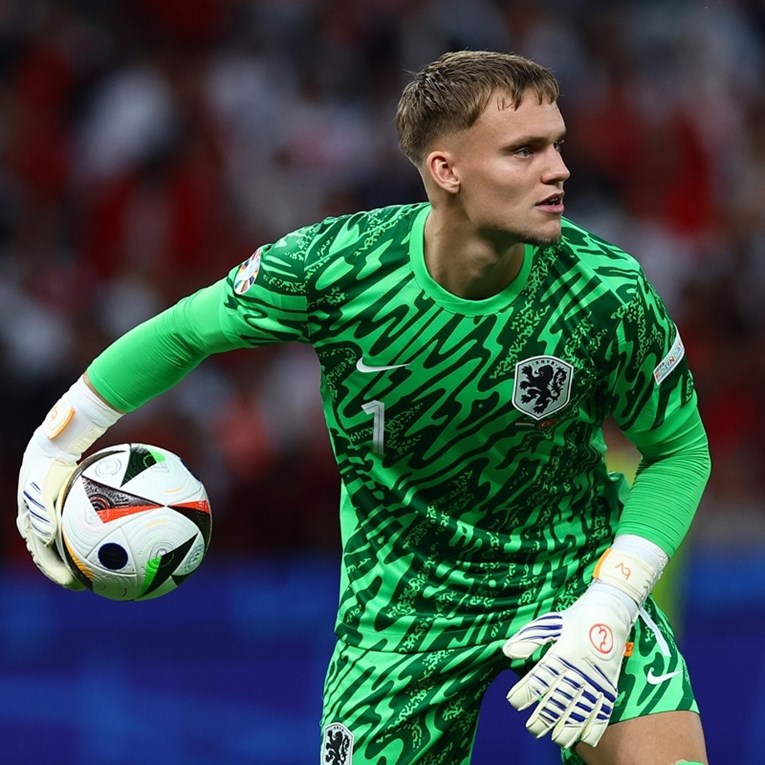 Bayern u Engleskoj pronašao Neuerovog nasljednika. Pripremio 72 mil. eura za njega