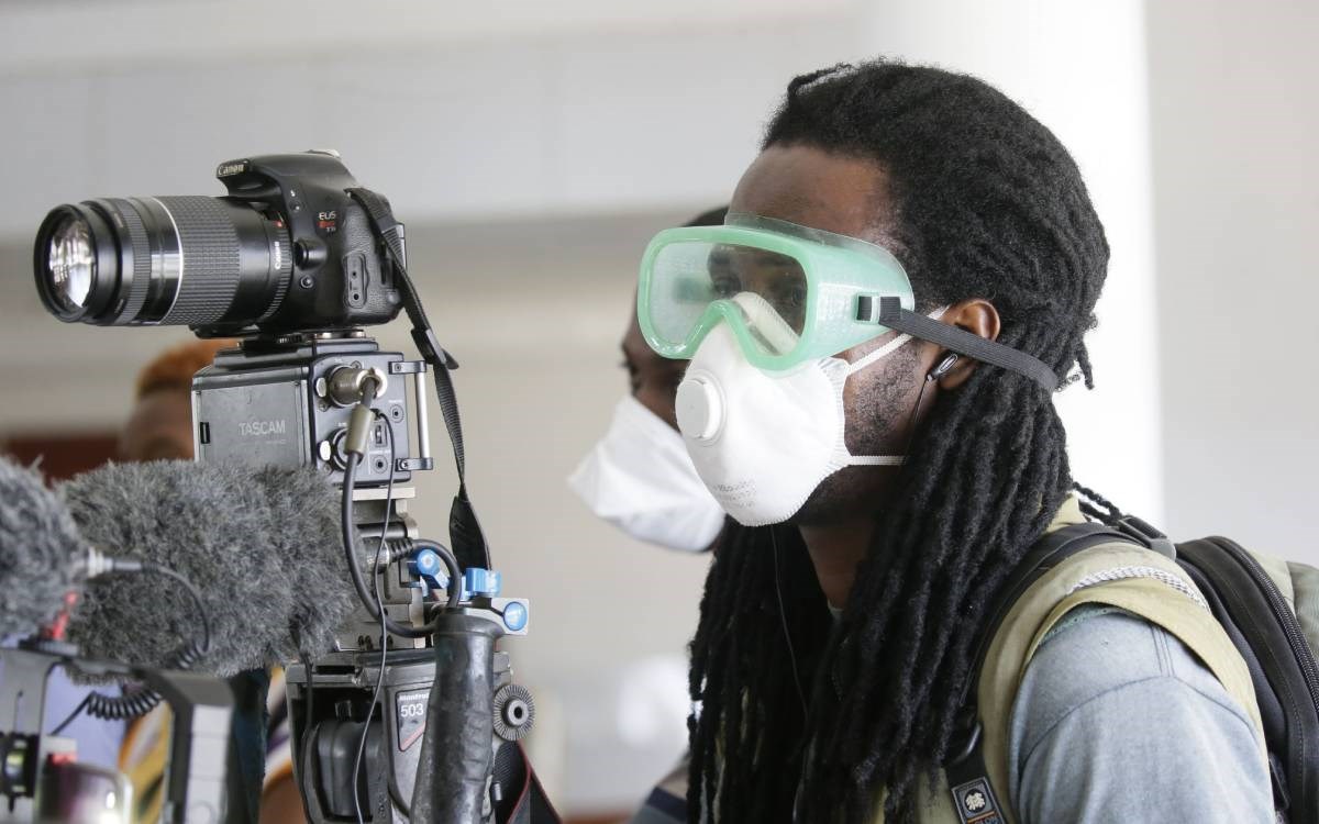 Udruga PEC: Od koronavirusa u posljednja dva mjeseca umrlo na desetke novinara