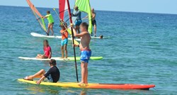 Hrvatska tvrtka odvela djecu s Banije na ljetovanje, pogledajte njihove reakcije