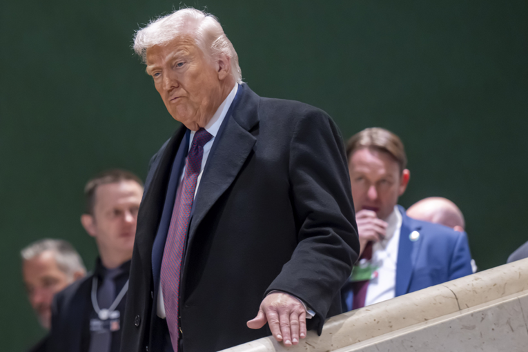 Trumpa pitali kakvu poruku ima za Putina, odgovorio u tri riječi